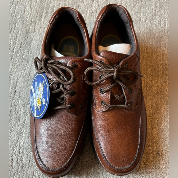 Nunn Bush Cam Brown Leather Oxford MENS shoes 11 WIDE (NEW without box) - Picture 1 of 5